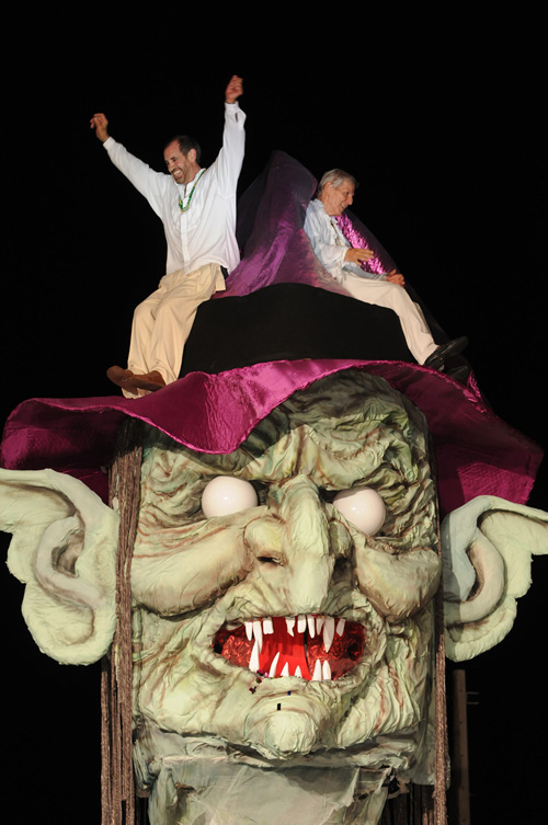 Riding the witches head!