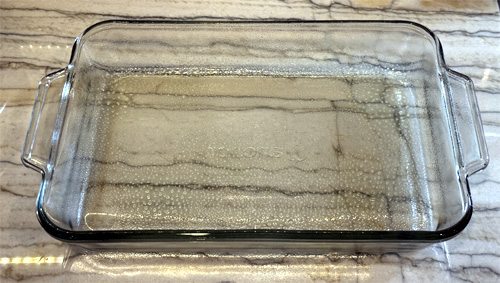 Lightly coat a 13x9 pan with buttery cooking spray. Set aside. 