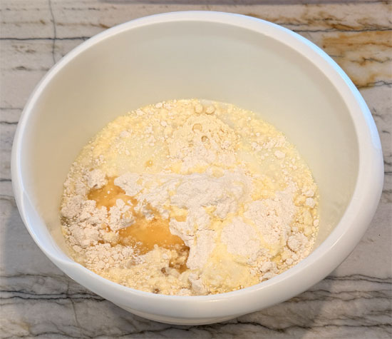 Mix together until just combined the cake mix, protein powder, milk, vegetable oil, egg whites and whole egg.