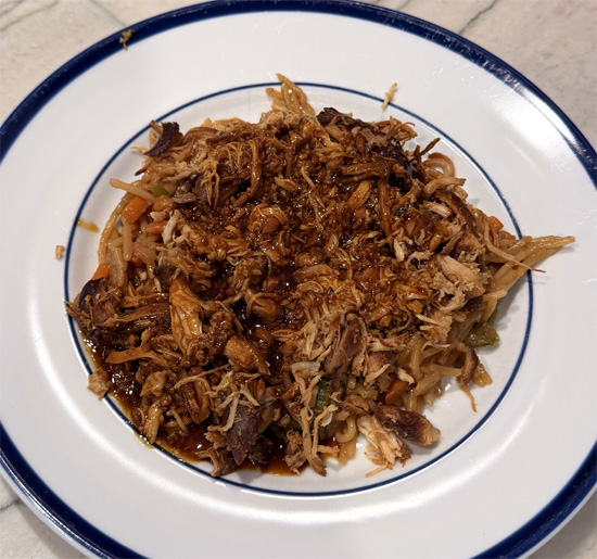 Divide into 6 servings. Garnish with scallions and sesame seeds.