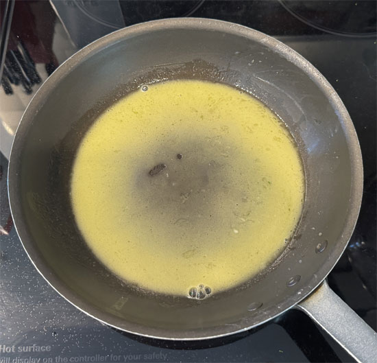 5. Melt the remaining 3 tablespoons of butter in a saucepan over medium heat.