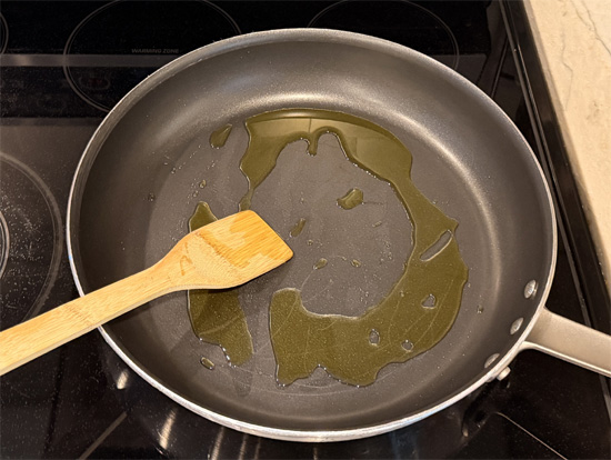 In a large pot or deep skillet, heat the olive oil over medium heat. Add the onion, celery, and carrots and cook, stirring occasionally, until softened, about 5–7 minutes.