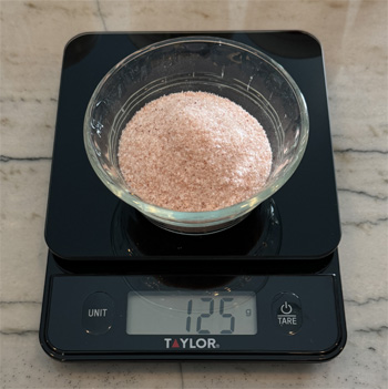 125 grams of fine salt, 