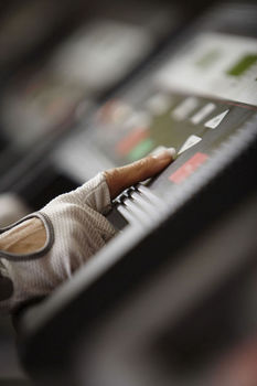 Program cardio equipment for best results. 